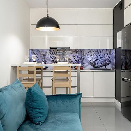 Apartment Rakowska Warsaw Wlochy By Noclegi Renters Eksteriør bilde