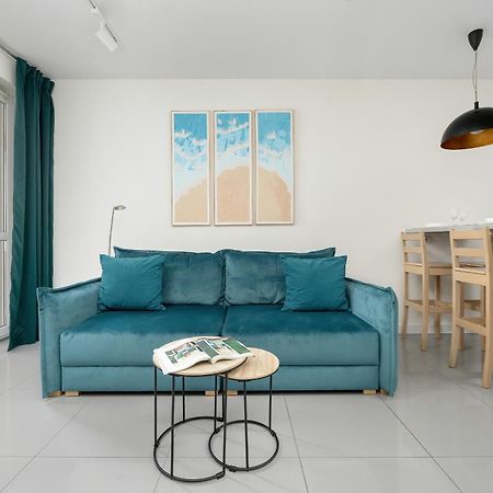 Apartment Rakowska Warsaw Wlochy By Noclegi Renters Eksteriør bilde