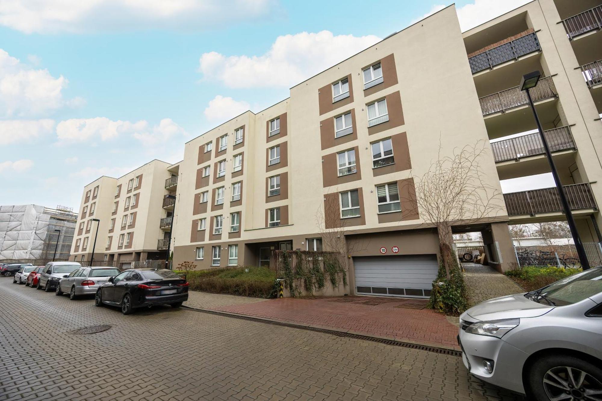 Apartment Rakowska Warsaw Wlochy By Noclegi Renters Eksteriør bilde