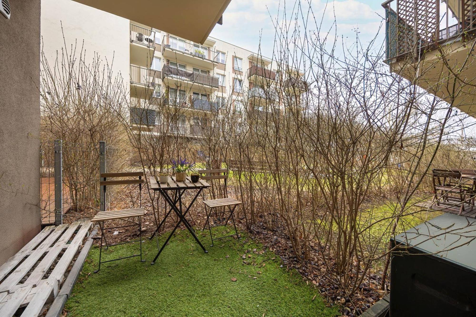 Apartment Rakowska Warsaw Wlochy By Noclegi Renters Eksteriør bilde