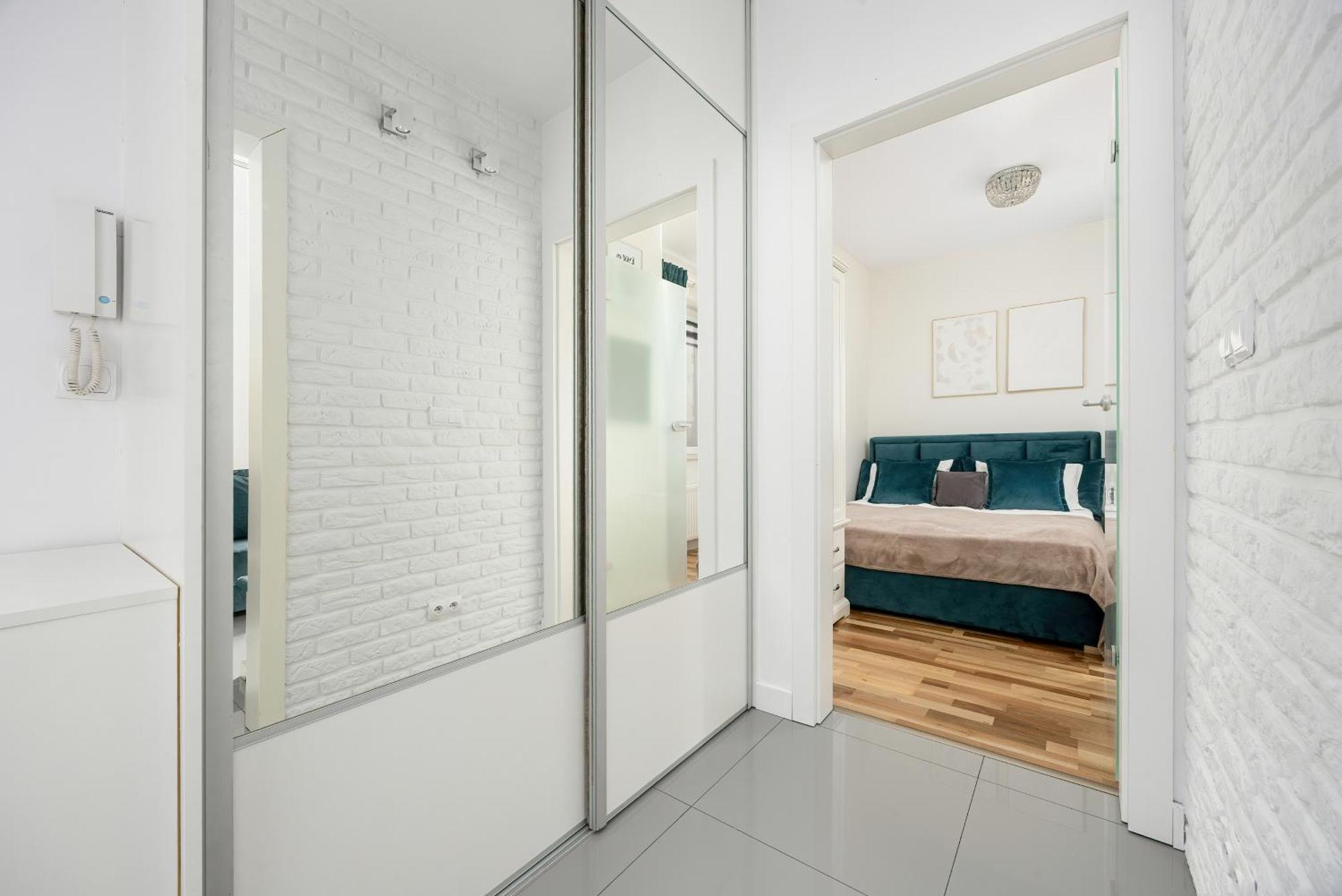 Apartment Rakowska Warsaw Wlochy By Noclegi Renters Eksteriør bilde